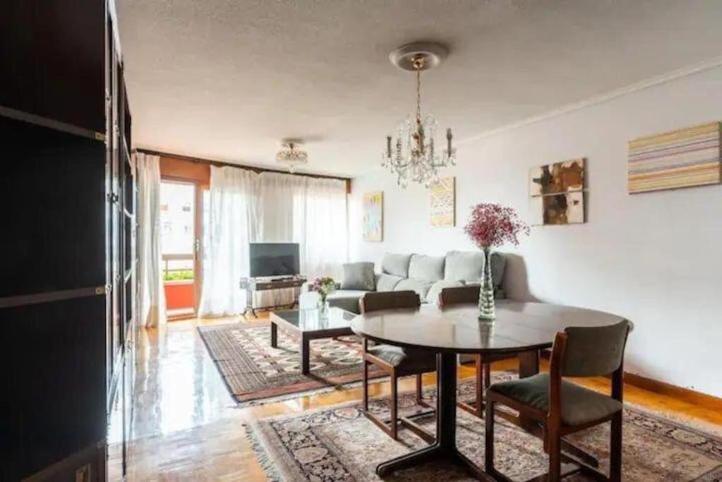 Luminoso Piso Grande Con Garaje En El Centro. Appartement Santander Buitenkant foto
